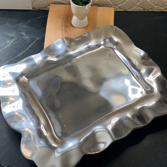 LENOX | Organics Collection | Ruffle Rectangular Tray - Picture 1 of 9
